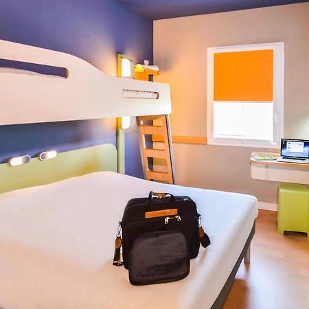 Ibis Budget Porte De Camargue Saint-Martin-de-Crau Eksteriør billede