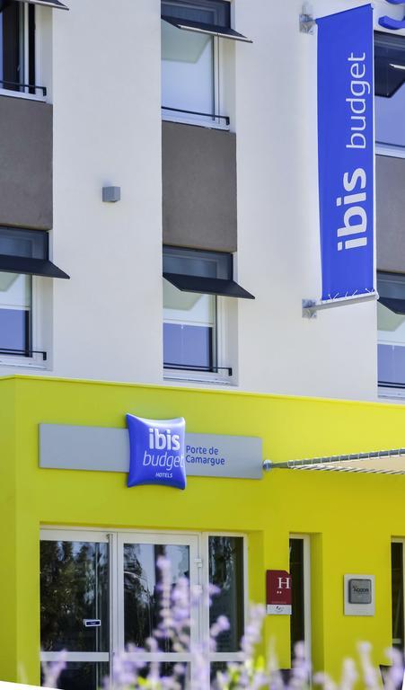 Ibis Budget Porte De Camargue Saint-Martin-de-Crau Eksteriør billede